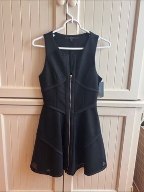 Guess Black Sleeveless Front-Zip Flared Mini Dress